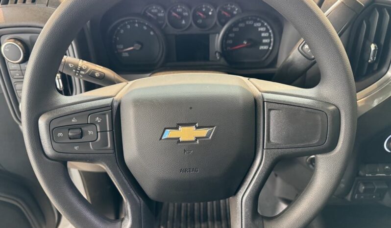 
								2025 Chevrolet Silverado 1500 Regular Cab Long Box full									
