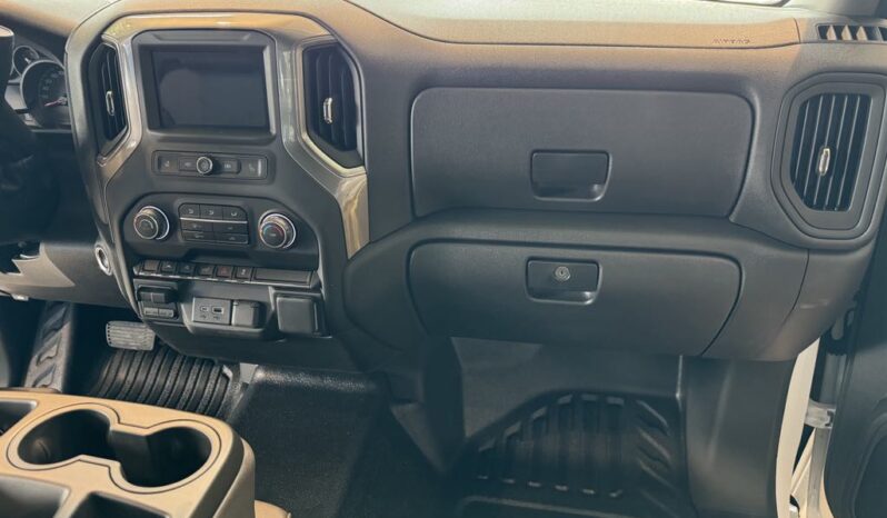 
								2025 Chevrolet Silverado 1500 Regular Cab Long Box full									