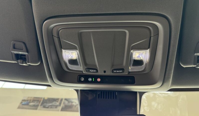 
								2025 Chevrolet Silverado 1500 Regular Cab Long Box full									