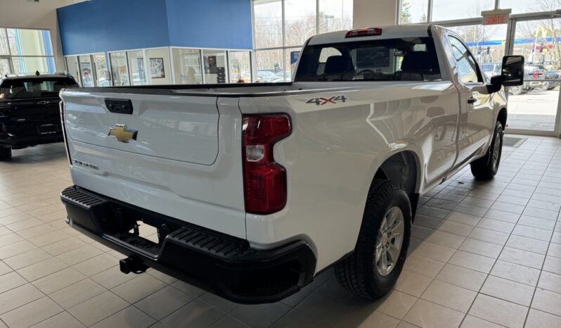
								2025 Chevrolet Silverado 1500 Regular Cab Long Box full									