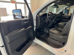 
										2025 Chevrolet Silverado 1500 Regular Cab Long Box full									