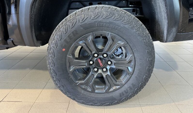 
								2025 GMC Canyon Crew Cab Short Box 4 full									