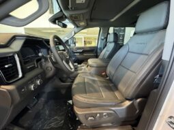 
										2025 GMC Sierra 1500 Crew Cab Standard full									