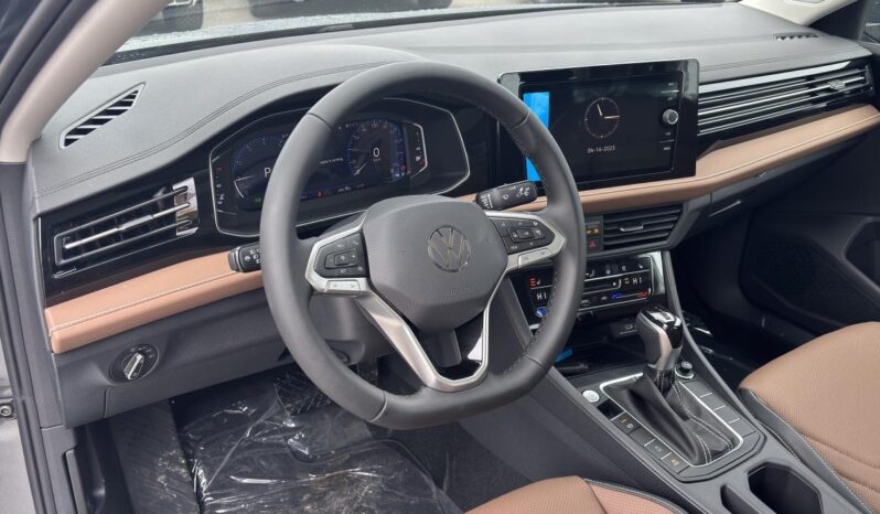 
								2025 Volkswagen Jetta Highline Auto full									
