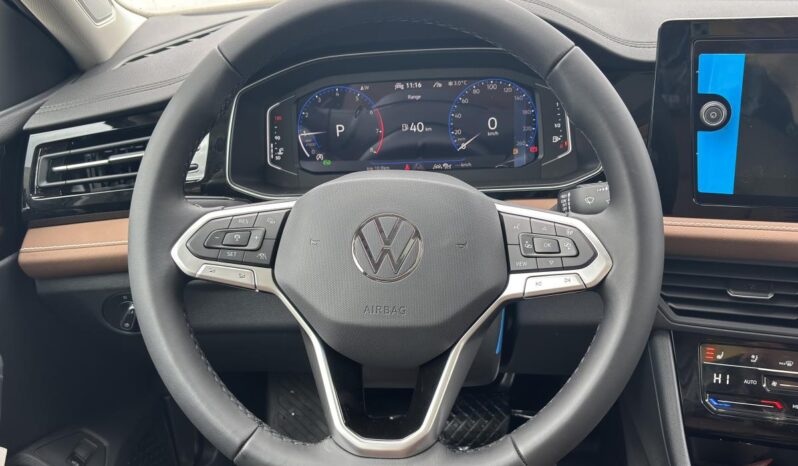 
								2025 Volkswagen Jetta Highline Auto full									