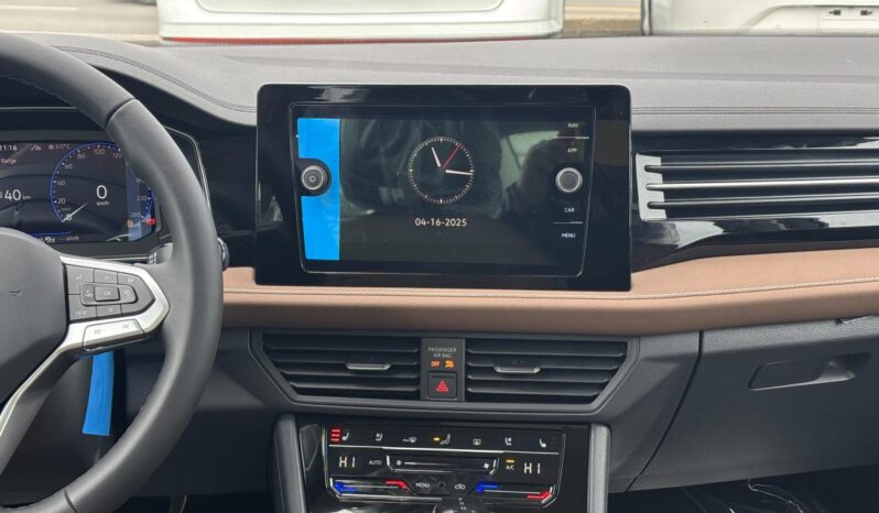 
								2025 Volkswagen Jetta Highline Auto full									