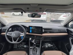 
										2025 Volkswagen Jetta Highline Auto full									