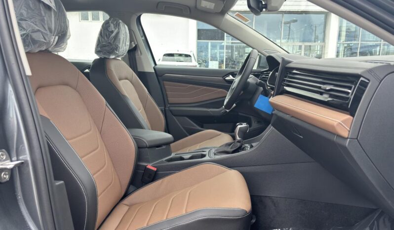 
								2025 Volkswagen Jetta Highline Auto full									
