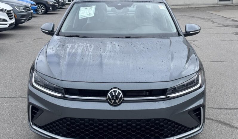 
								2025 Volkswagen Jetta Highline Auto full									