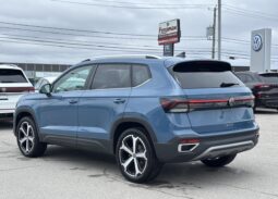 
										2025 Volkswagen Taos Highline 4motion full									