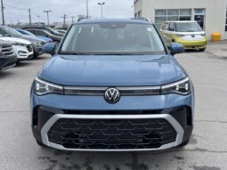 
										2025 Volkswagen Taos Highline 4motion full									