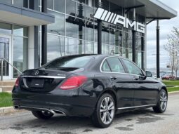 
										2018 Mercedes-Benz C300 4MATIC Sedan full									