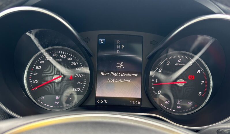 
								2018 Mercedes-Benz C300 4MATIC Sedan full									