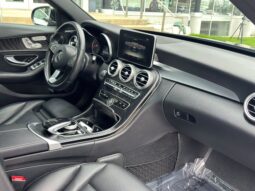 
										2018 Mercedes-Benz C300 4MATIC Sedan full									