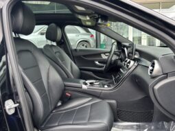 
										2018 Mercedes-Benz C300 4MATIC Sedan full									