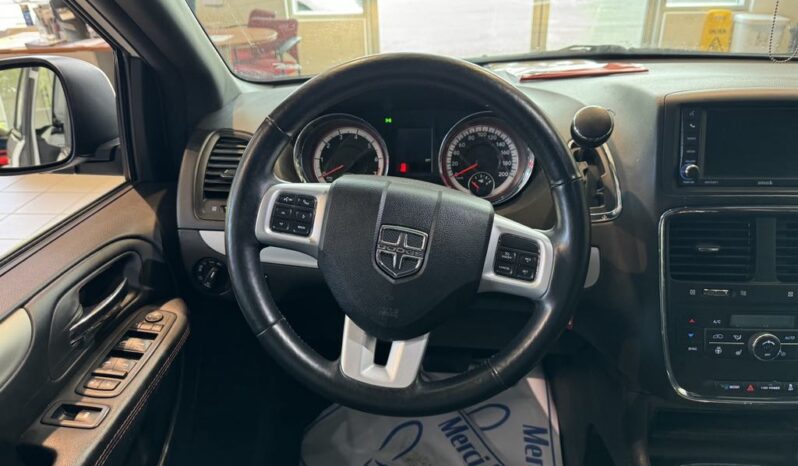 
								2017 Dodge Grand Caravan GT full									