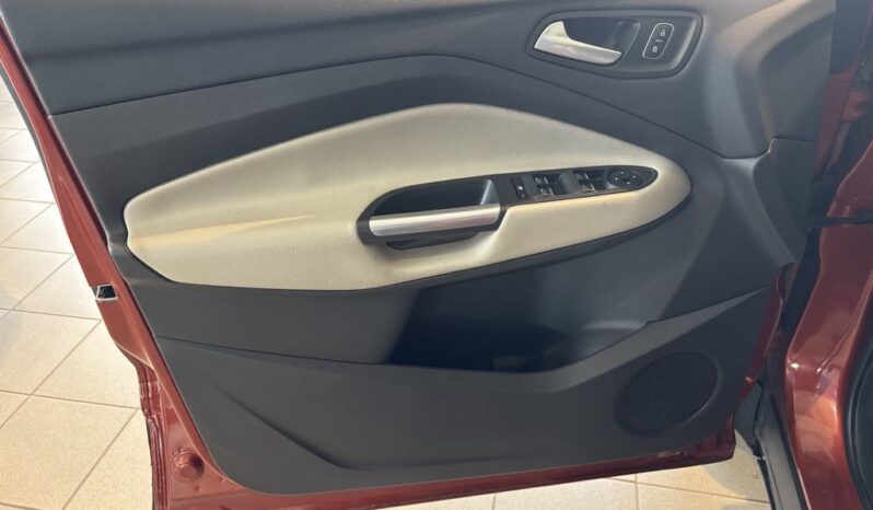 
								2019 Ford Escape Sel – 4wd full									