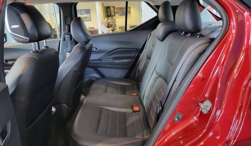 
								2019 Nissan Kicks Sr Cvt full									