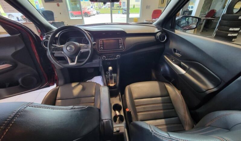 
								2019 Nissan Kicks Sr Cvt full									
