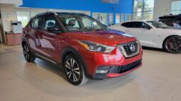 
										2019 Nissan Kicks Sr Cvt full									