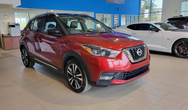 
								2019 Nissan Kicks Sr Cvt full									