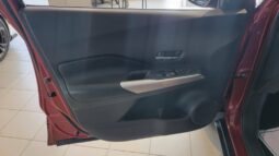 
										2019 Nissan Kicks Sr Cvt full									