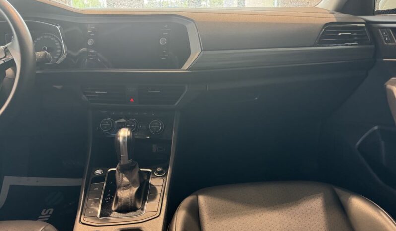 
								2019 Volkswagen Jetta Highline 1.4t 8sp At full									