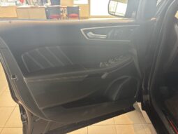 
										2022 Ford Edge St Awd full									