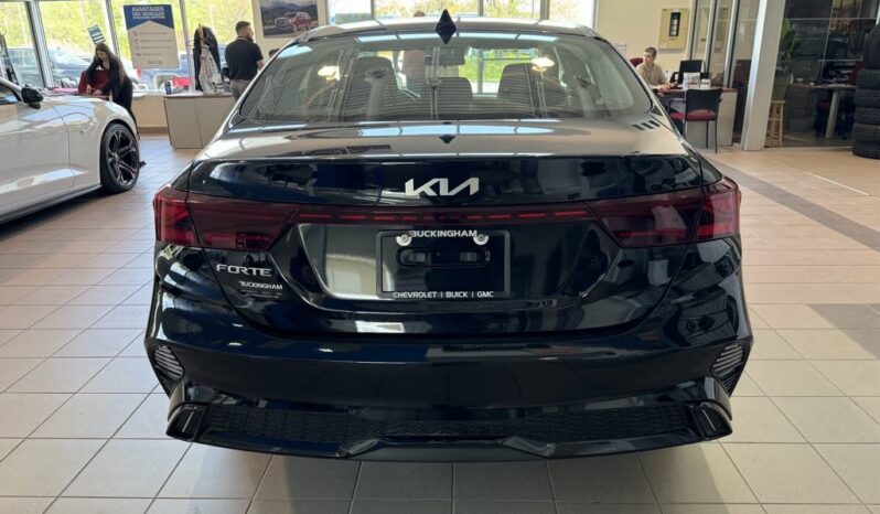 
								2022 Kia Forte Sedan Ex Ivt full									