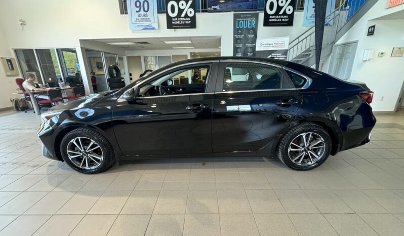 
								2022 Kia Forte Sedan Ex Ivt full									