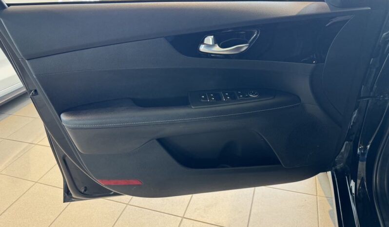 
								2022 Kia Forte Sedan Ex Ivt full									