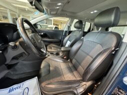 
										2022 Kia Niro PHEV EX full									
