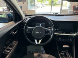 
										2022 Kia Niro PHEV EX full									