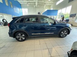 
										2022 Kia Niro PHEV EX full									
