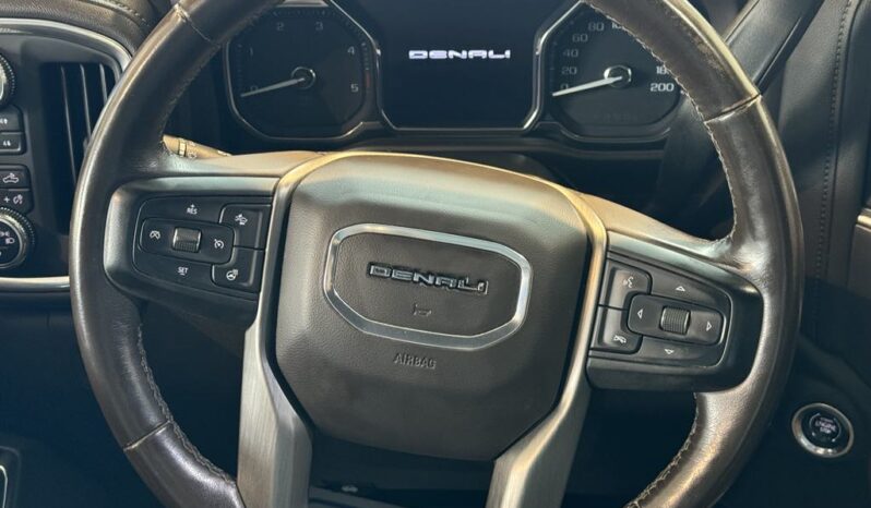 
								2023 GMC Sierra 2500 Crew Cab 4×4 Denali full									