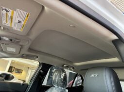 
										2025 Buick Encore GX Sport Touring Awd full									