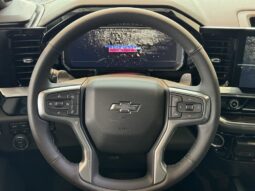 
										2025 Chevrolet Silverado 1500 Crew Cab Short Box 4 full									