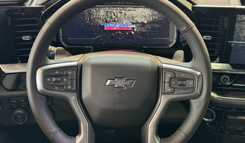 
								2025 Chevrolet Silverado 1500 Crew Cab Short Box 4 full									