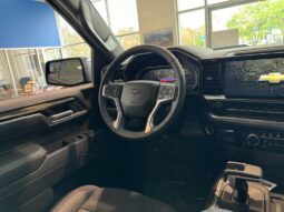 
										2025 Chevrolet Silverado 1500 Crew Cab Short Box 4 full									