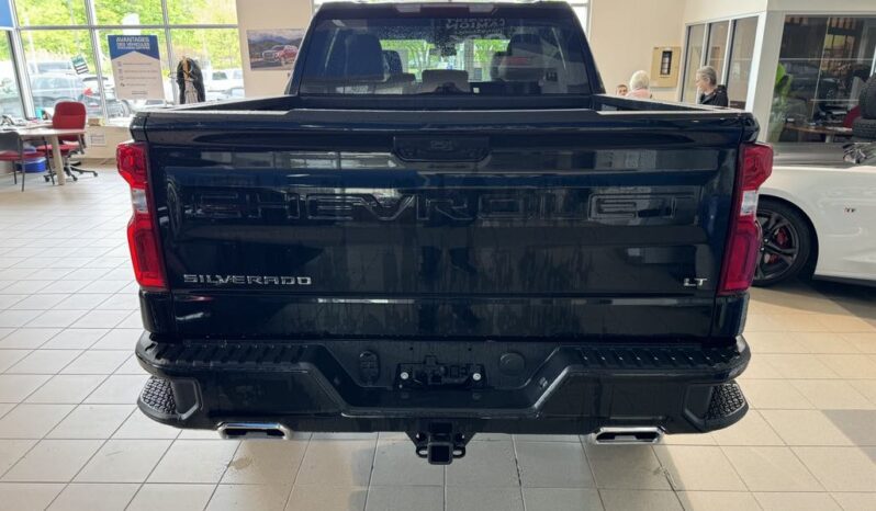 
								2025 Chevrolet Silverado 1500 Crew Cab Short Box 4 full									