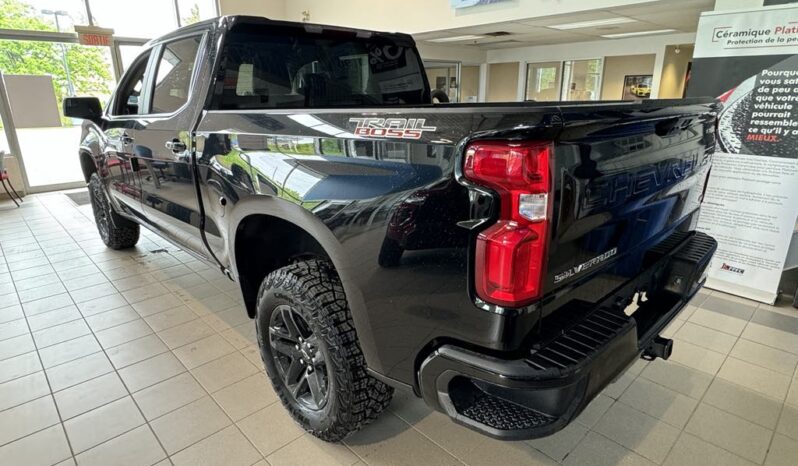 
								2025 Chevrolet Silverado 1500 Crew Cab Short Box 4 full									