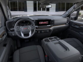 2025 GMC Sierra 1500 Crew Cab Standard
