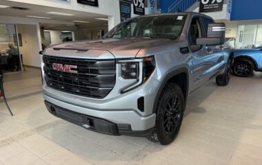 2025 GMC Sierra 1500 Crew Cab Standard Box 4-Wheel Drive Pro
