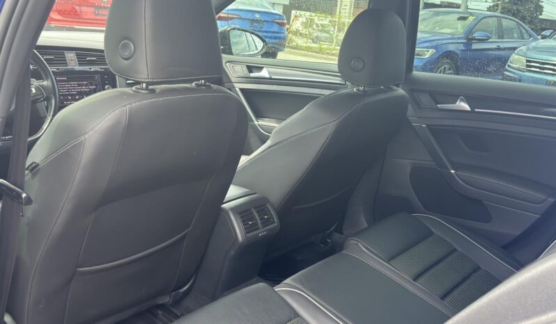
								2018 Volkswagen Golf R 5-door DSG full									