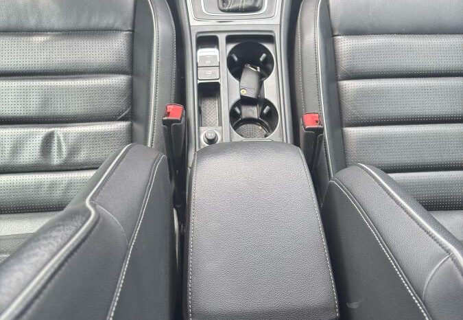
								2018 Volkswagen Golf R 5-door DSG full									