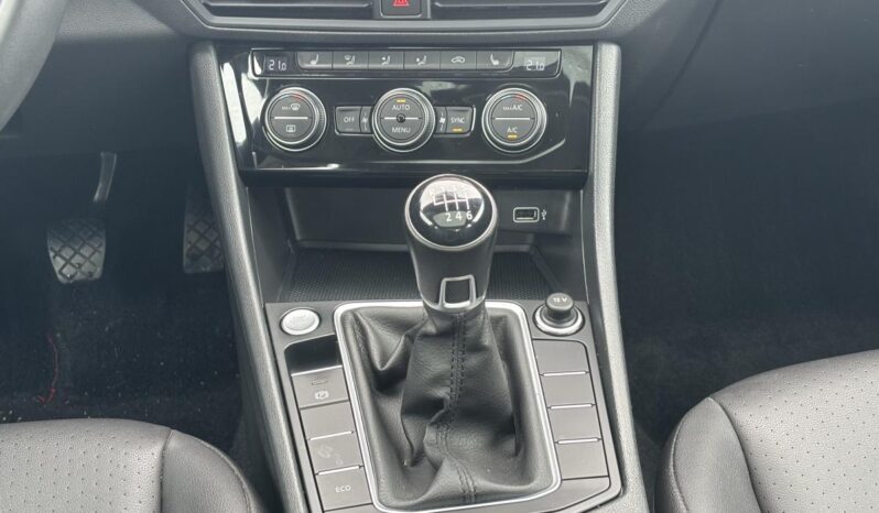 
								2020 Volkswagen Jetta Highline Manual full									