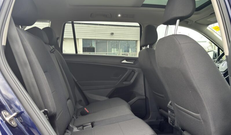 
								2021 Volkswagen Tiguan United 4MOTION full									