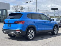 
										2022 Volkswagen Taos Comfortline 4MOTION full									