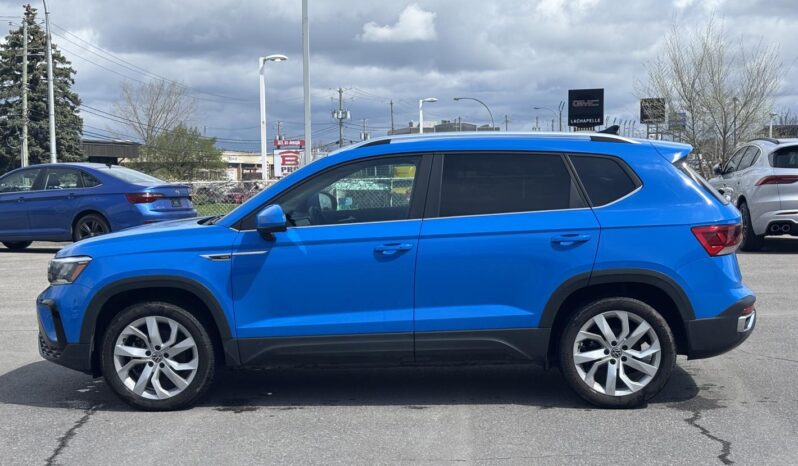 
								2022 Volkswagen Taos Comfortline 4MOTION full									