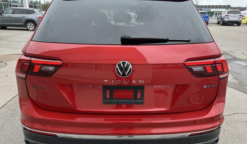 
								2022 Volkswagen Tiguan Comfortline 4MOTION full									
